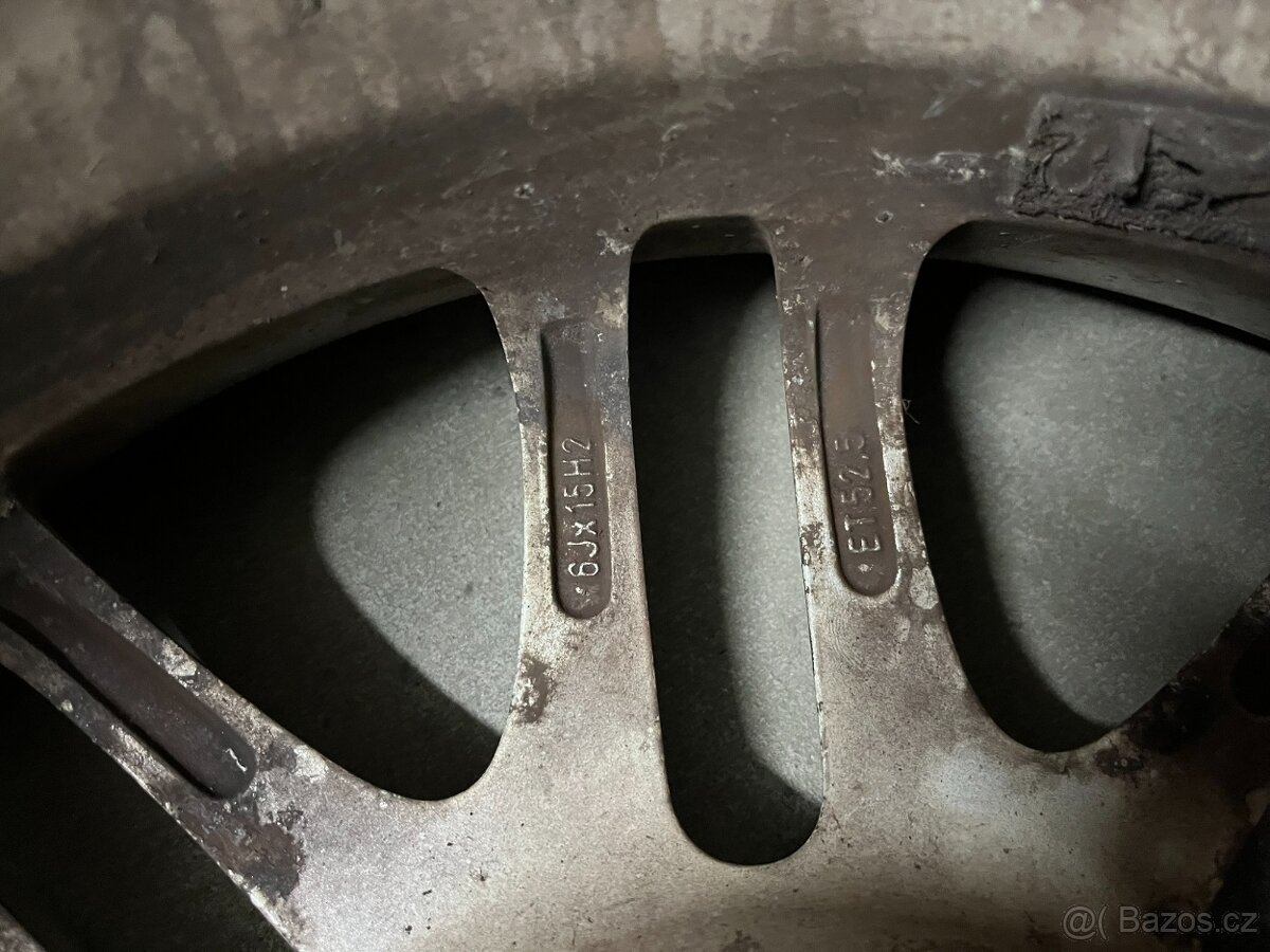 Kola r15 4x108 Ford - 3