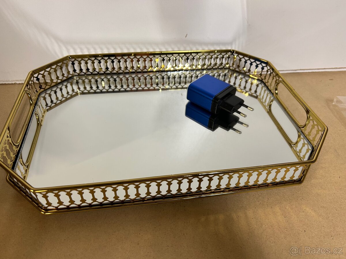 Zlatý dekorativní zrcadlový podnos - 3