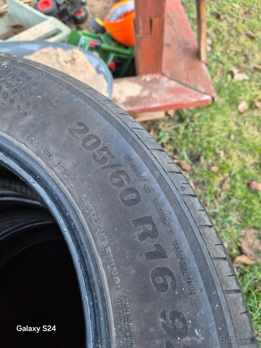 205/60 R16 org. prvovýroba - 3