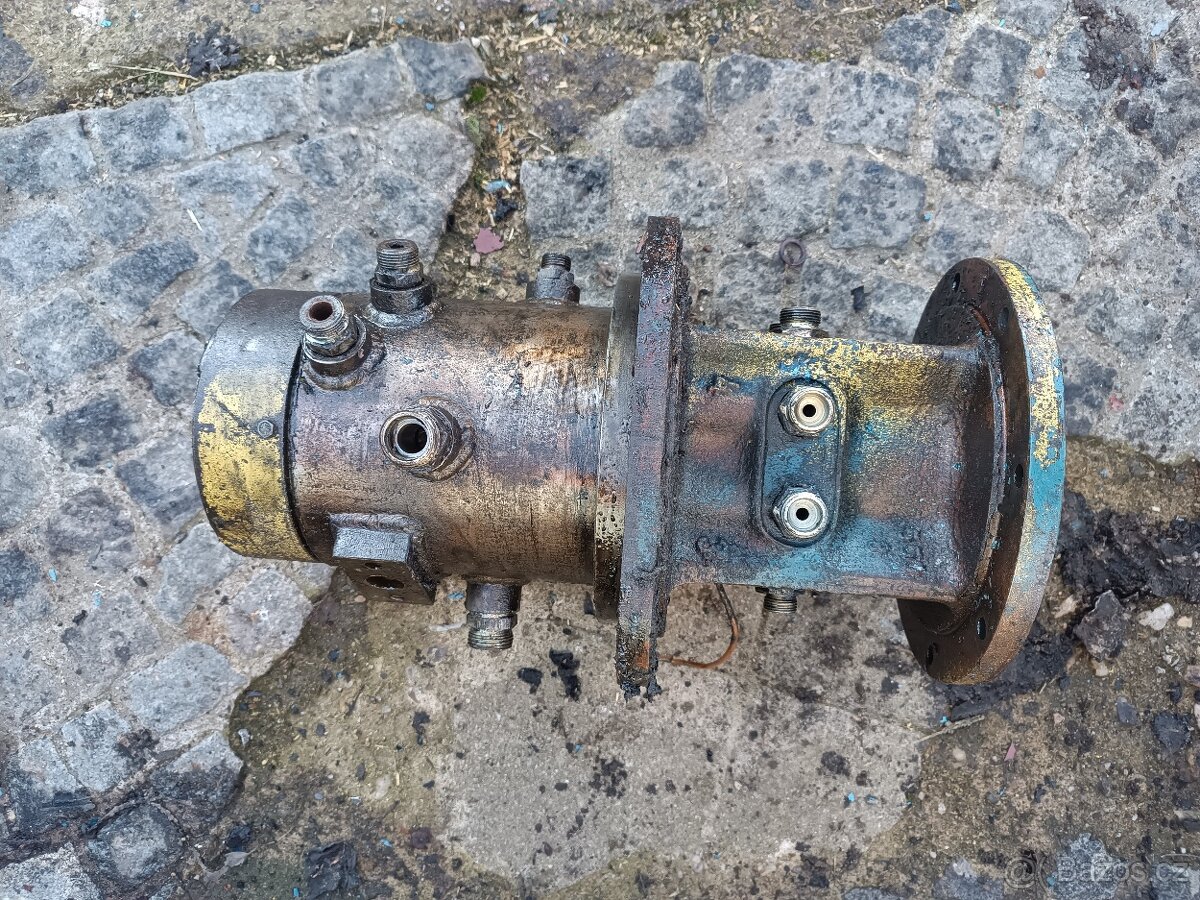 Královská hřídel T 174 - 3