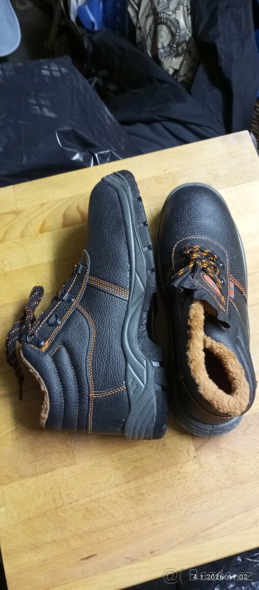 Zimní pracovní boty CXS - 3