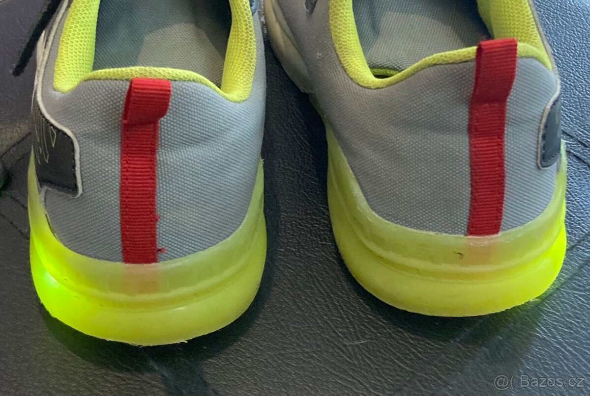 Svítící tenisky Nerf - 3