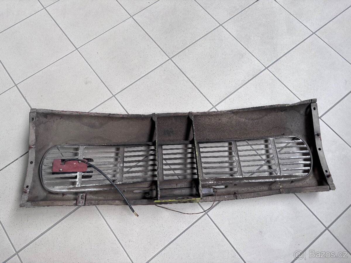 Prodám zadní čelo Škoda 1000 - 3