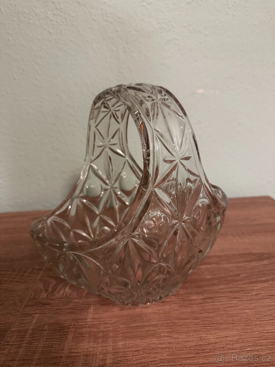 Skleněný košík - 3