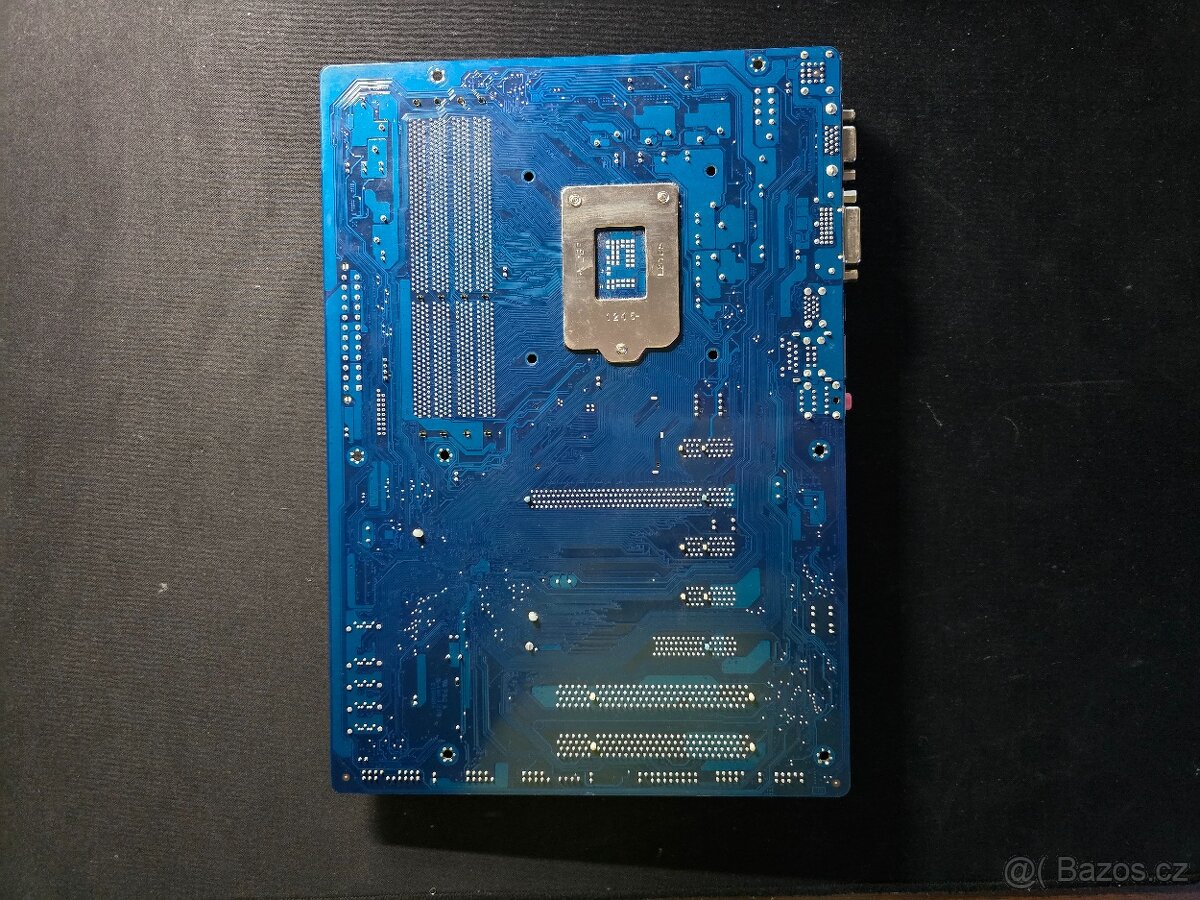 Základní deska Gigabyte GA-B75-D3V - 3