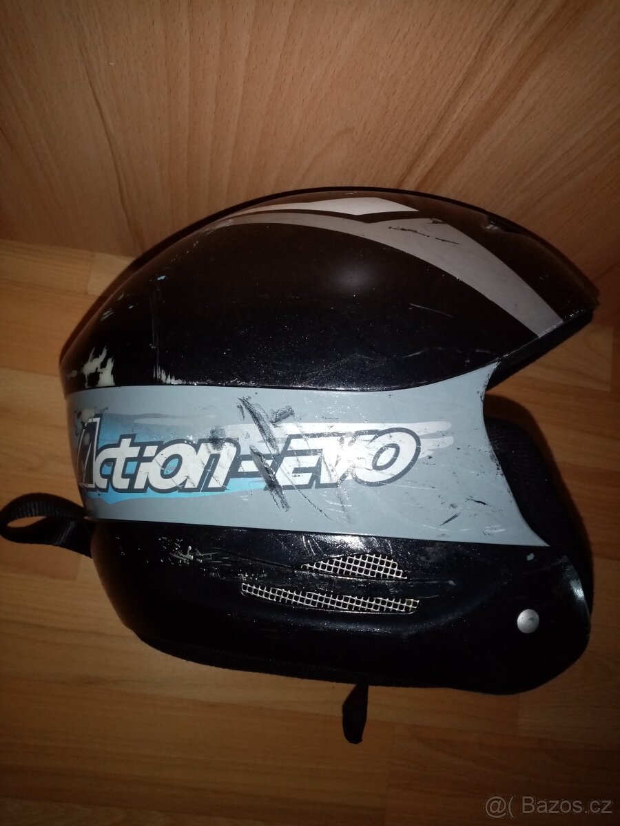 Lyžařská přilba - 3