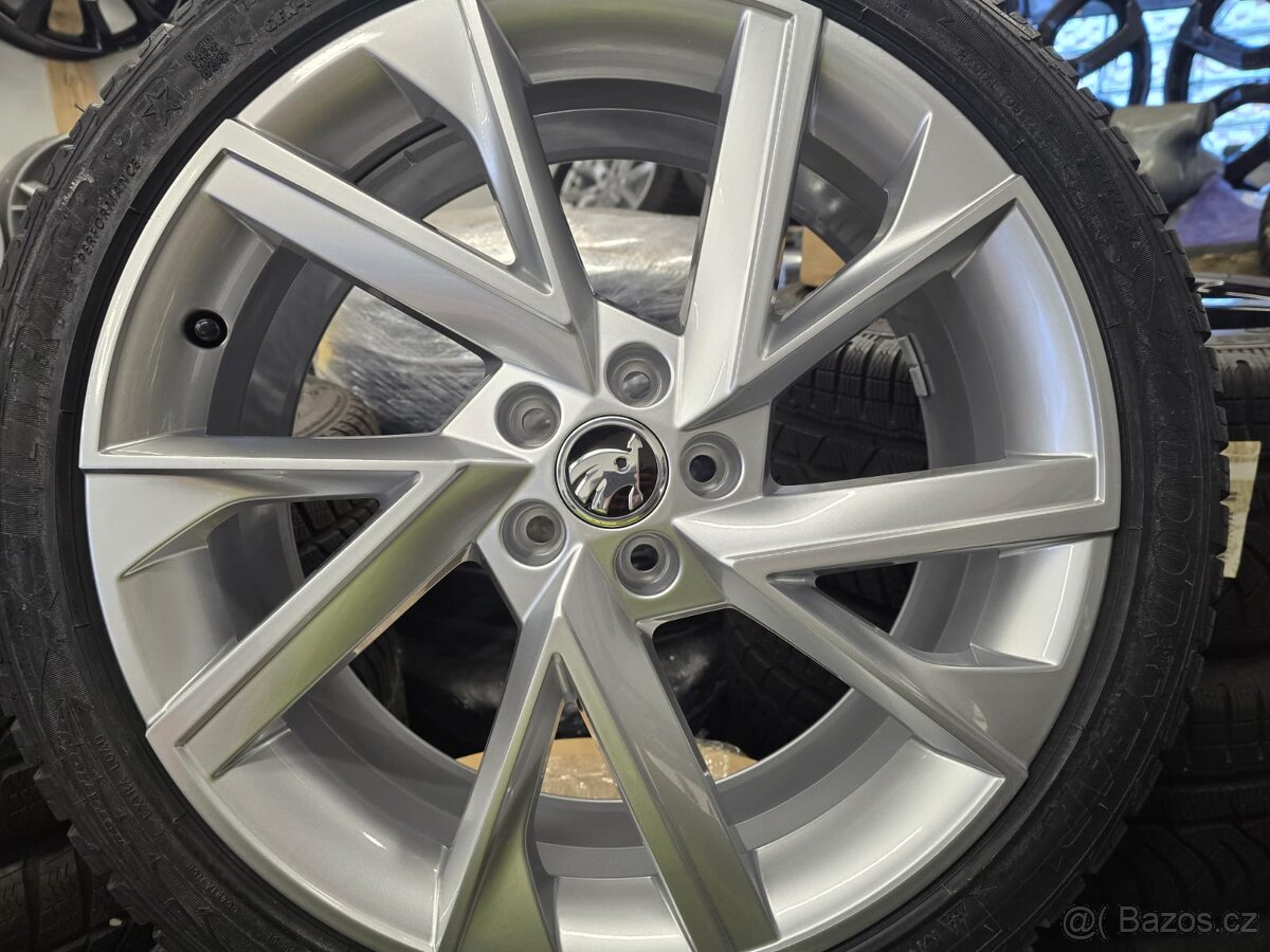 Nová zimní sada alu kol ŠKODA Scala R18 - 3