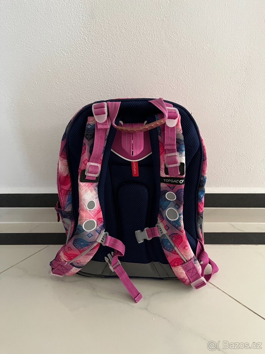 Aktovka Topgal se srdíčky - 3