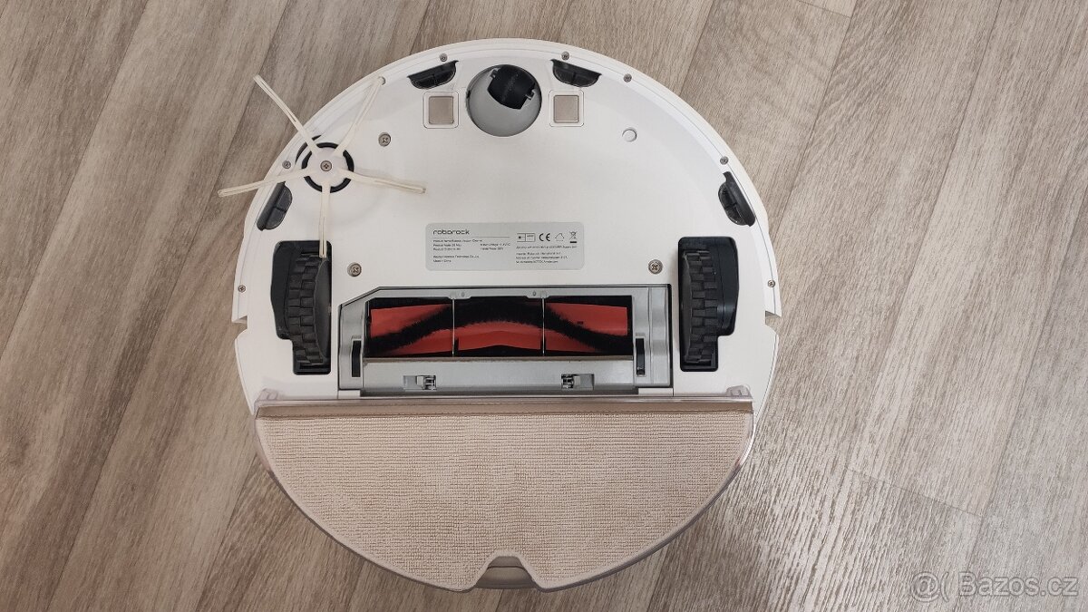 Prodám - Roborock S5 Max White - 3