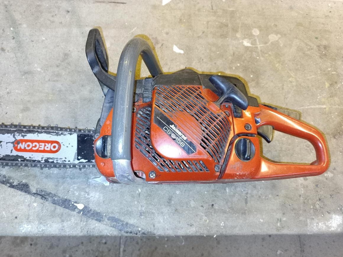 Prodám motorovou pilu Jonsered CS 2159 - 3