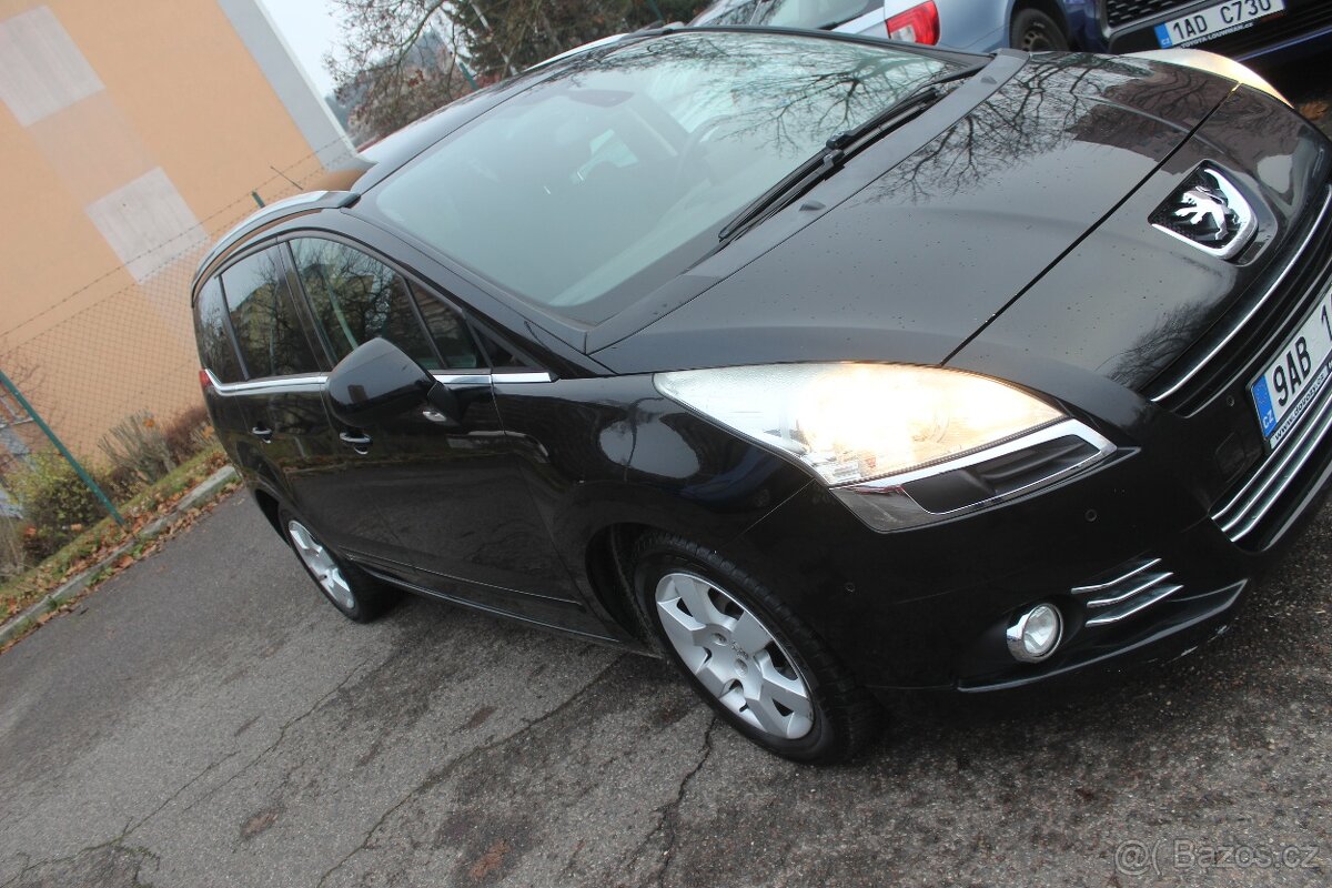 Peugeot 5008 - 3