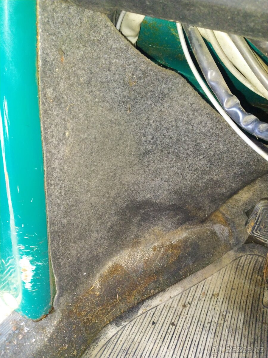 Prodám koberečky na VW brouk - 3