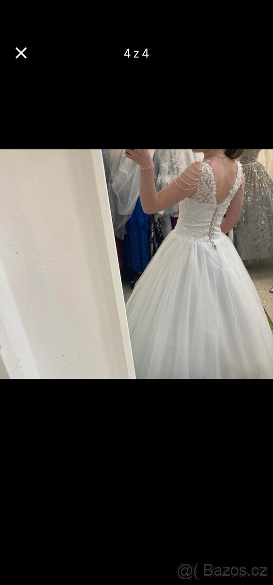 Svatebni šaty - 3