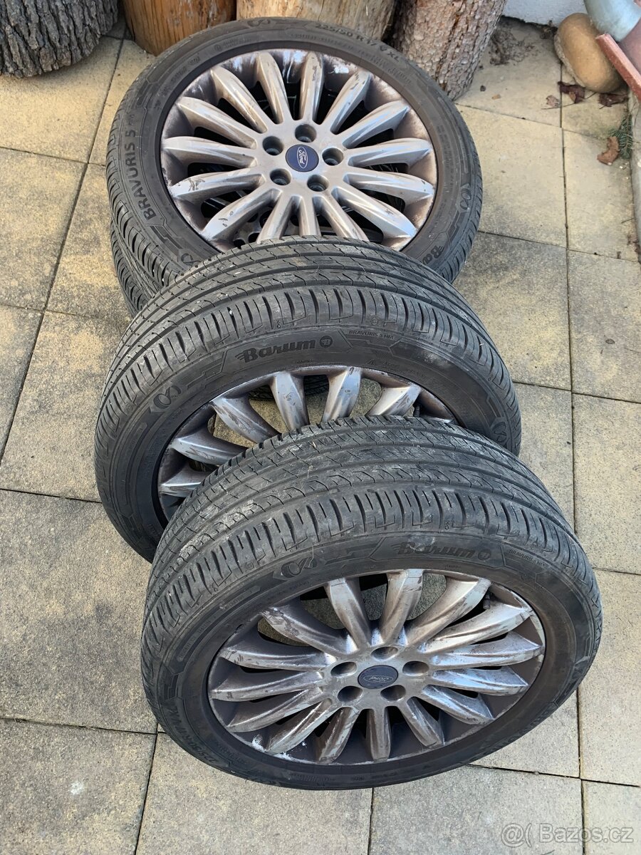 Disky s letnimi pneu Ford - 3