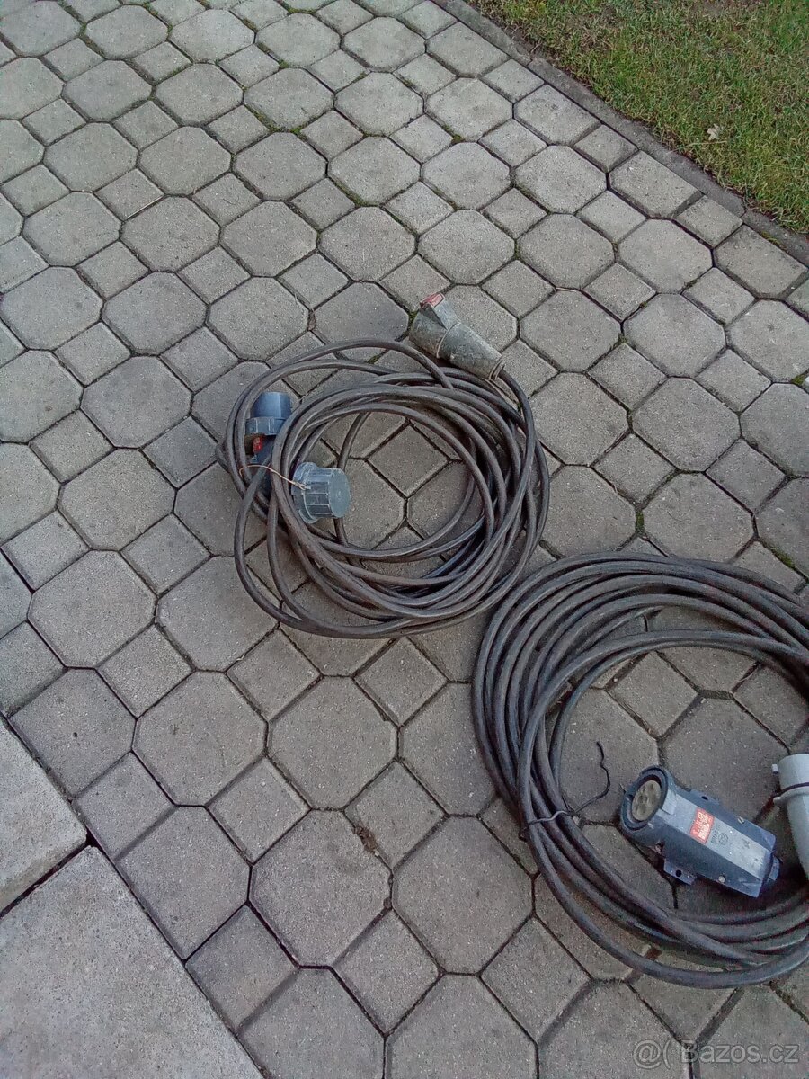 PRODLUŽOVACÍ KABELY - 3