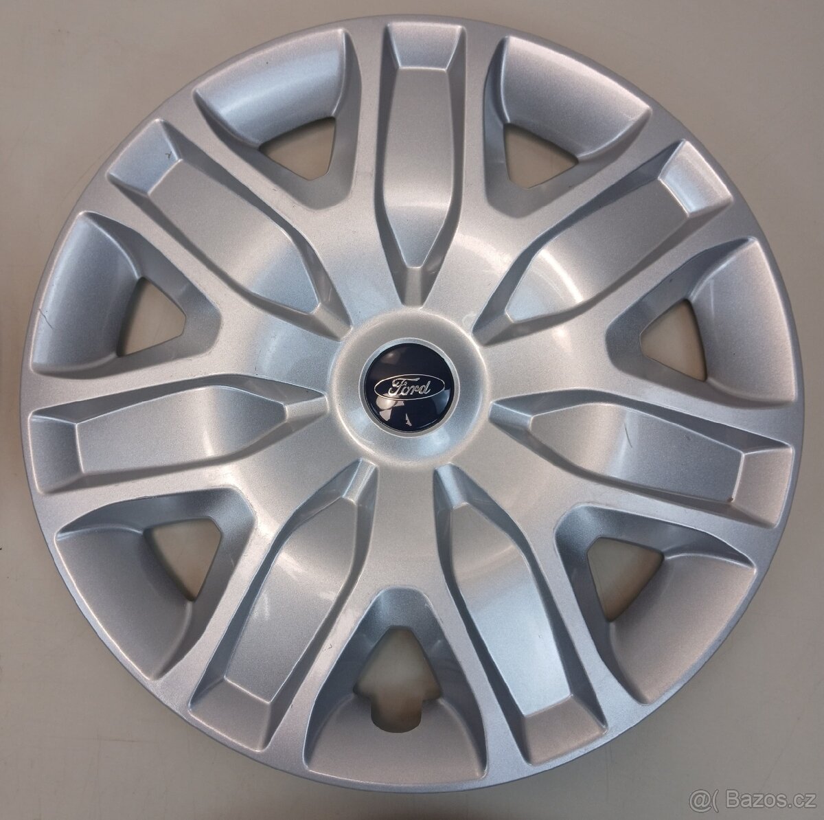 Poklice Ford 17" - 3