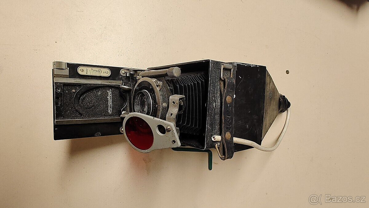 Zvětšovák z fotokomory - 3