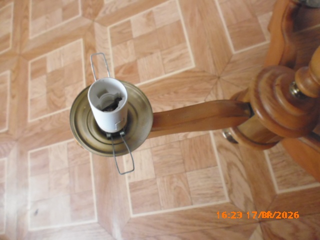 Lustr tříramenný dřevěný - 3