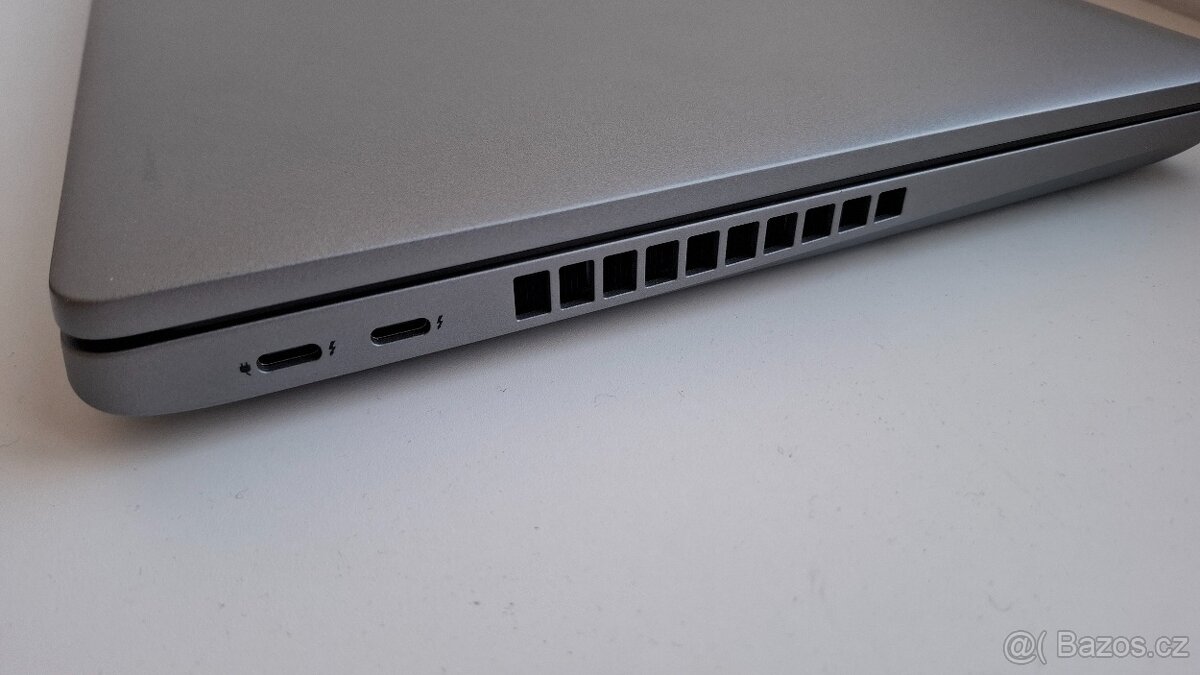 Dell Latitude 5531 + Dockovací stanice - 3