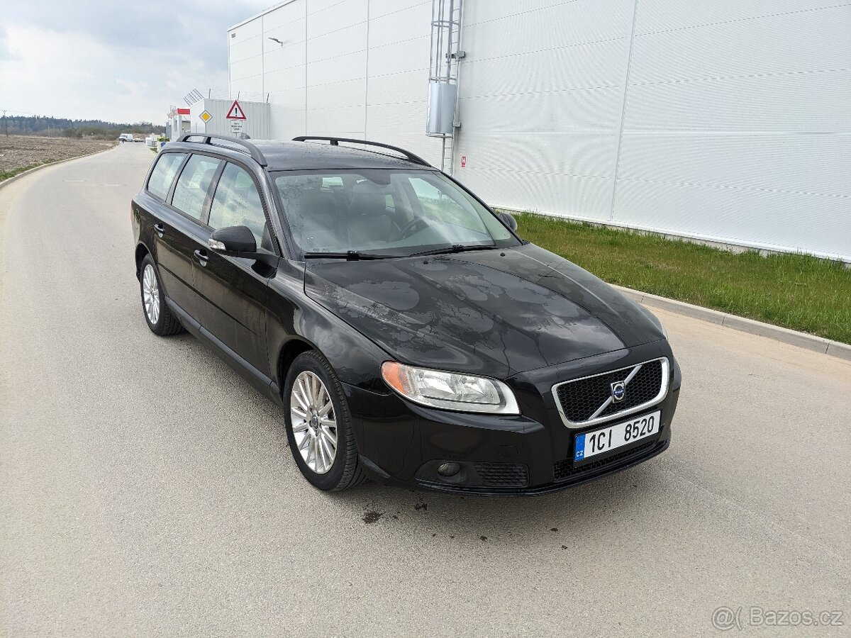 Volvo V70 - 3