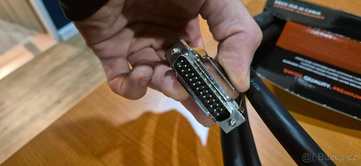 Multicore kabely Warm Audio XLR male -> DB25 - 3