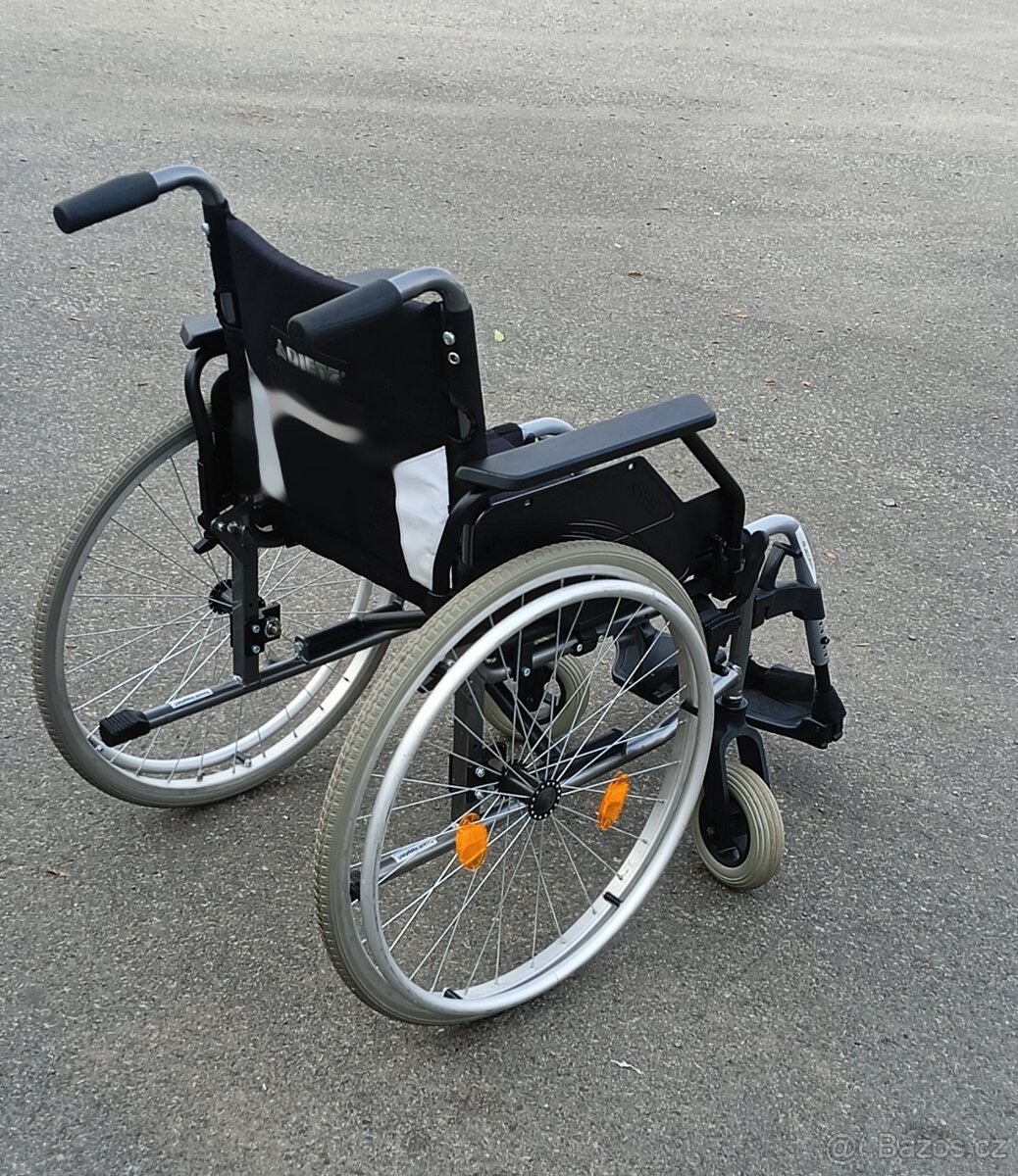 Invalidní vozík XL Dietz šířka sedu 45cm t4 - 3