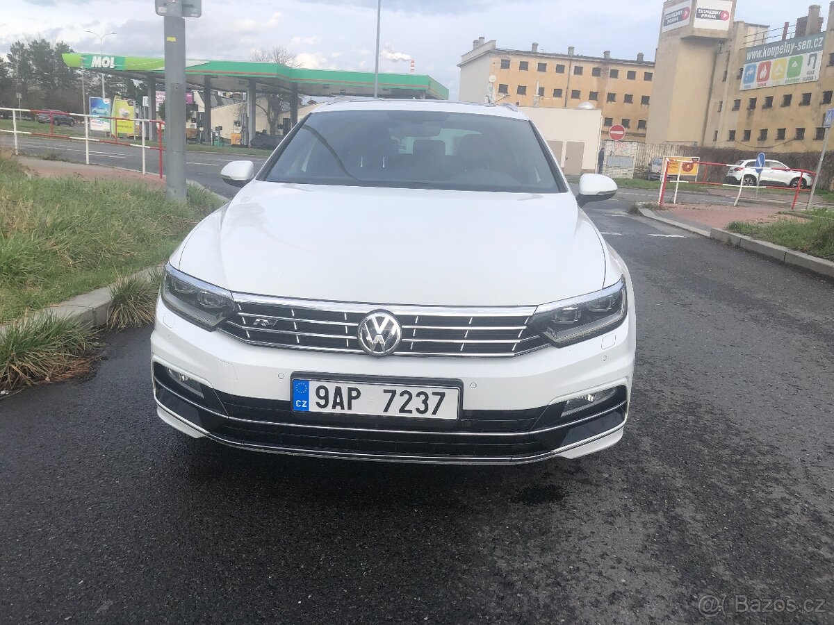 VW Passat Variant 2.0TDI/R-Line/Pano/DSG/LED - 3