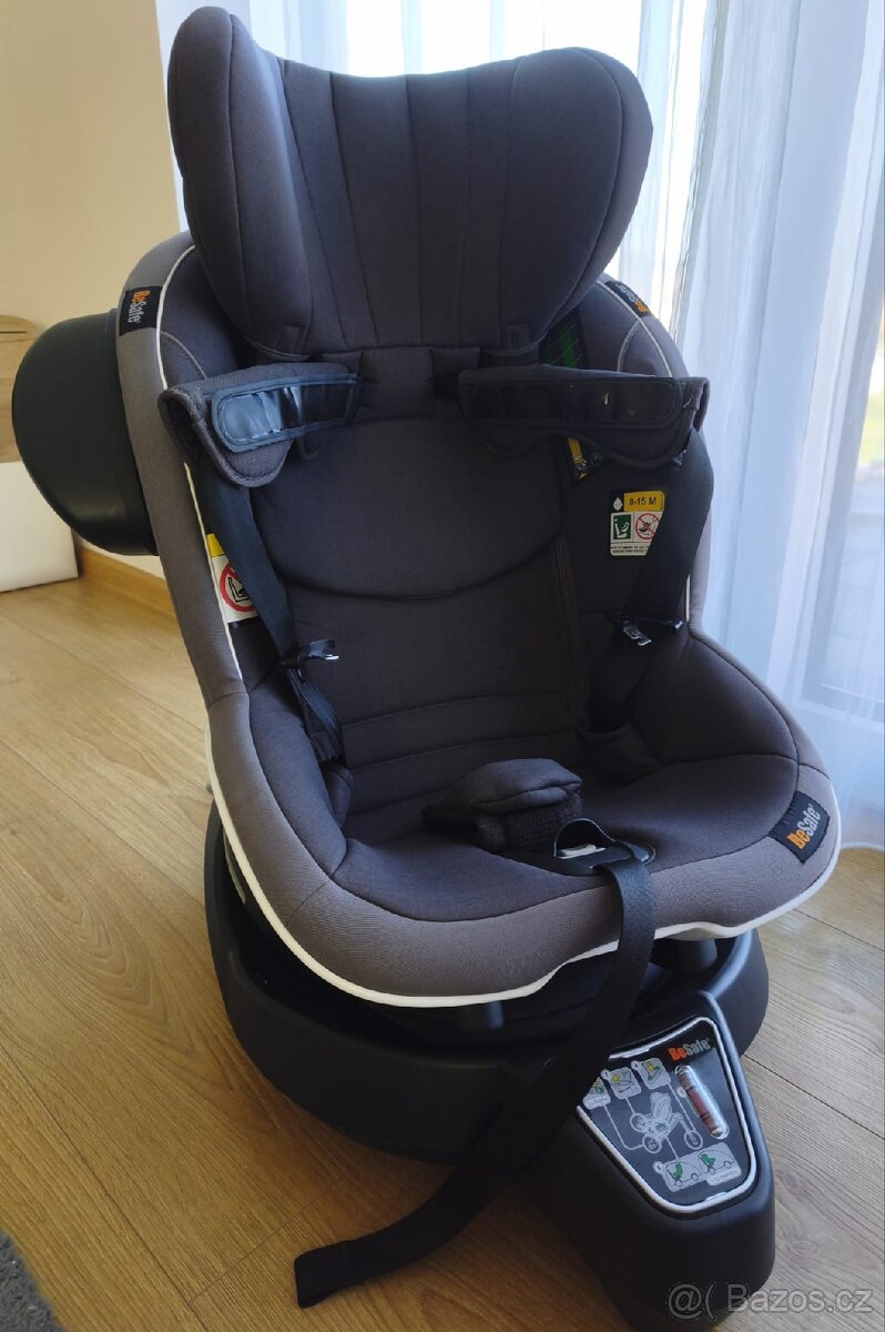 Autosedačka izi Turn i-size - otočná o 360° - 3