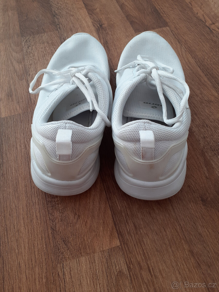 Plátěné tenisky zn. Lotto vel. 39 - 3