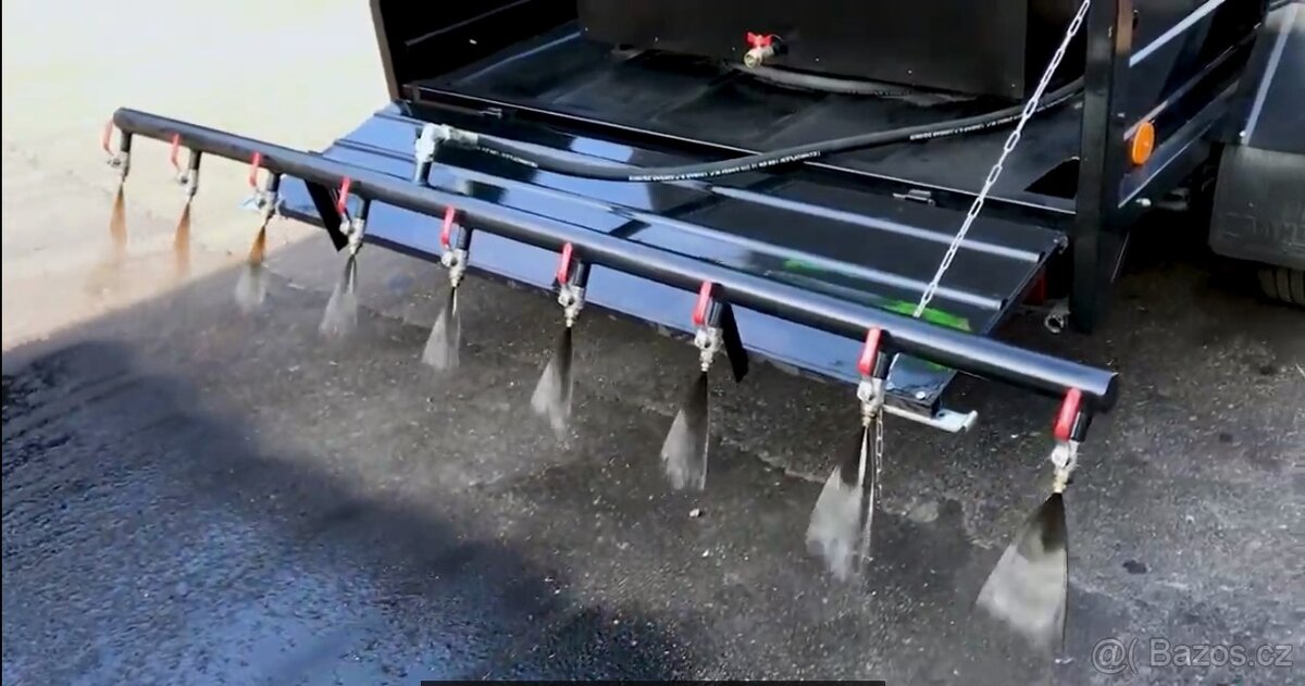 Postrikovač bitúmenovej emulzie na 1000 litrů - 3