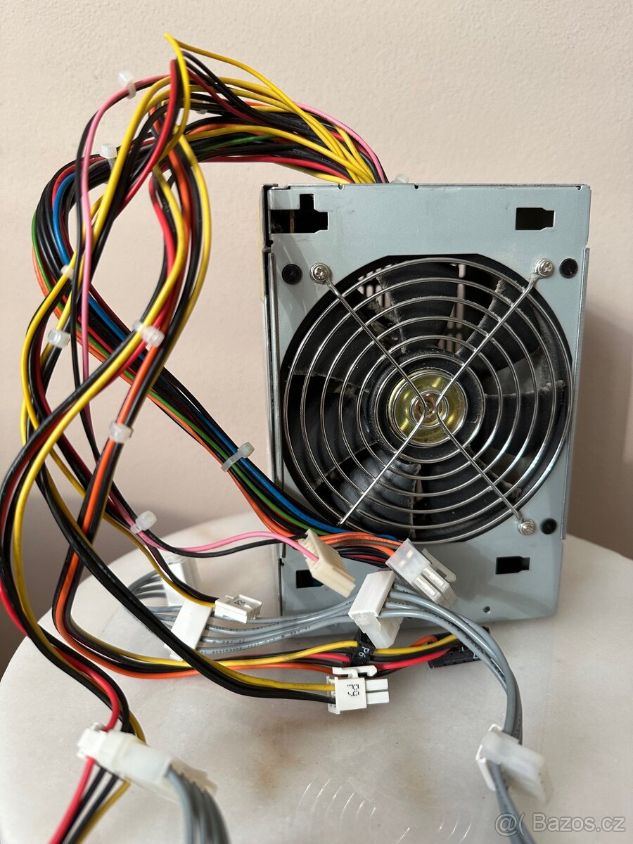 PC zdroj LITE-ON PS-5261-6F / S26113-E496-V60 260W - 3