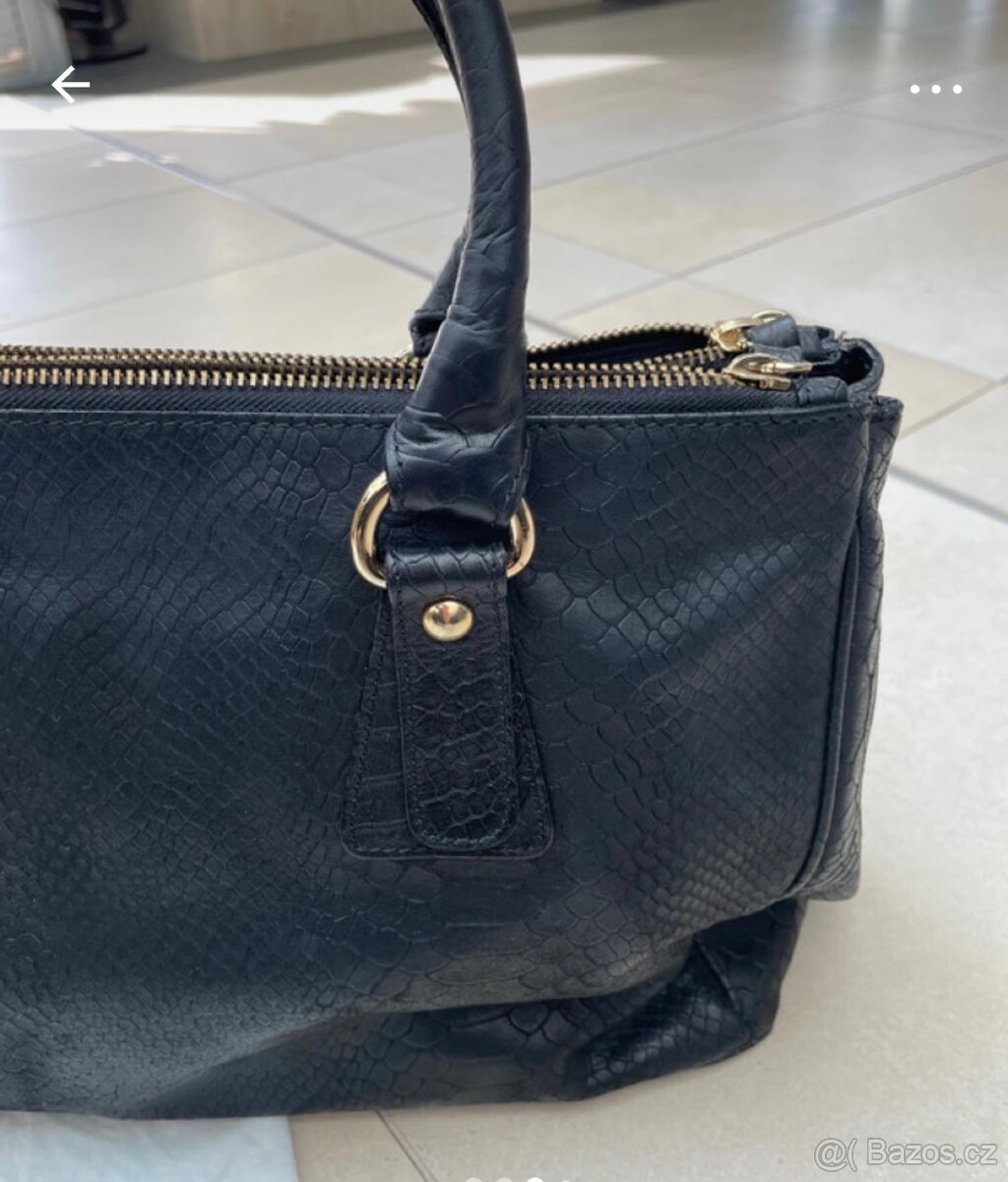 Černá kožená dámská kabelka Marella - 3