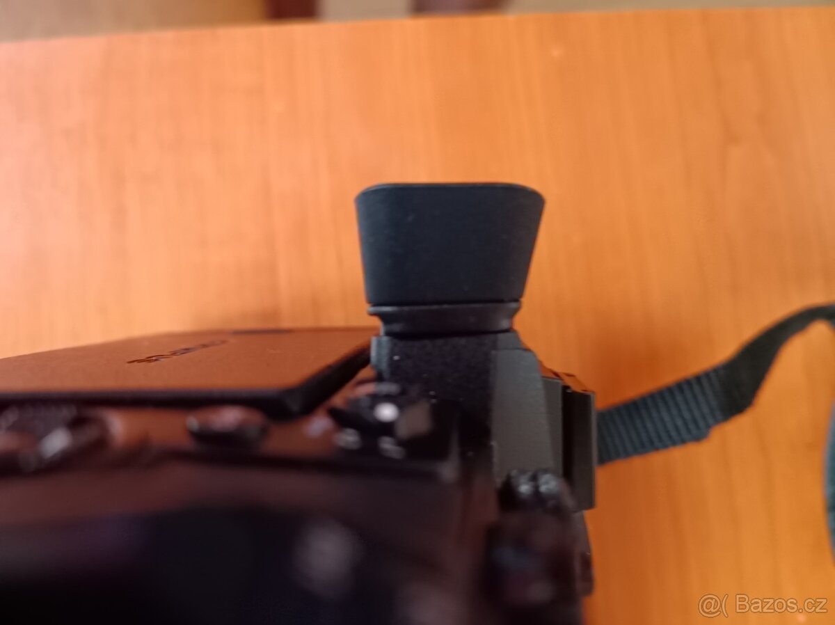Očnice EP-13 k Olympusu OM-DE-M1 - 3