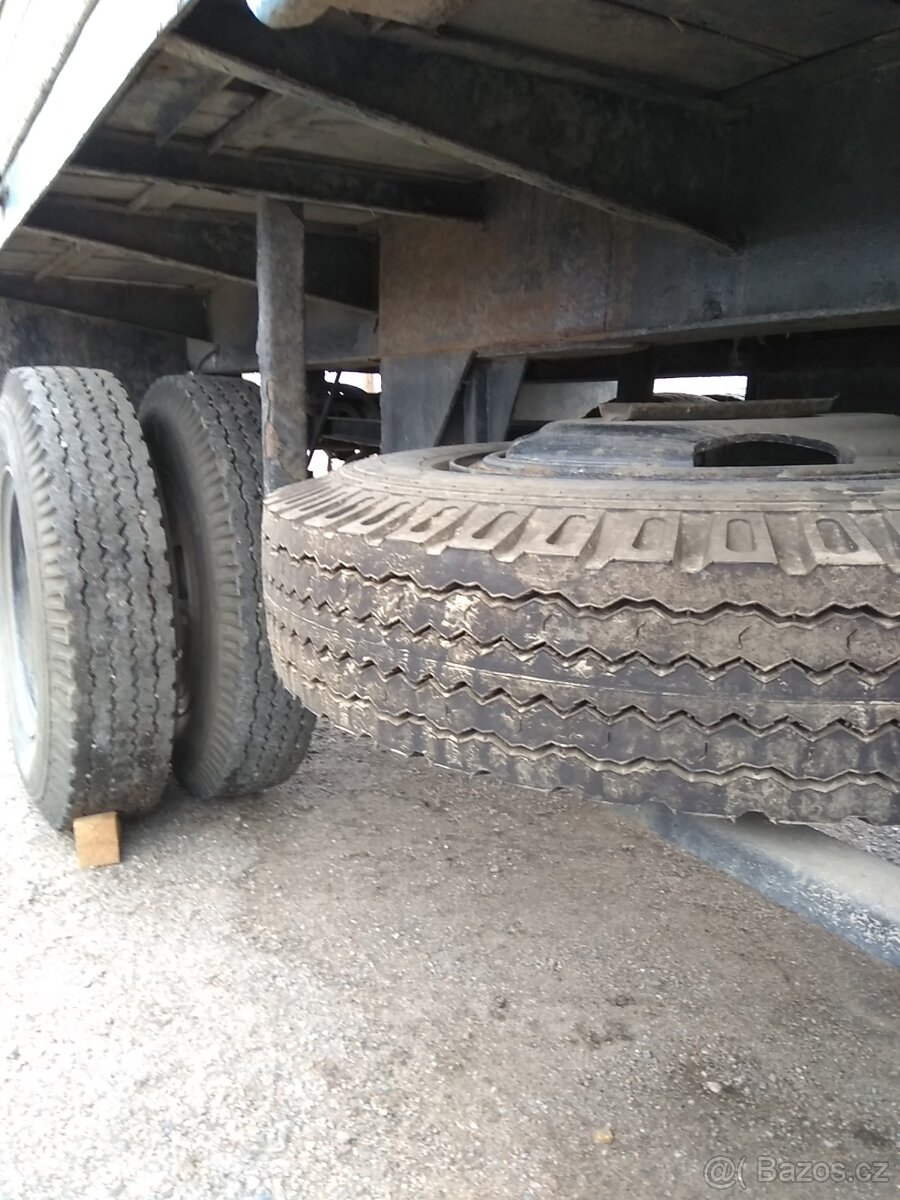 pneu 9,00/20 koupím Barum NB 32 - 3