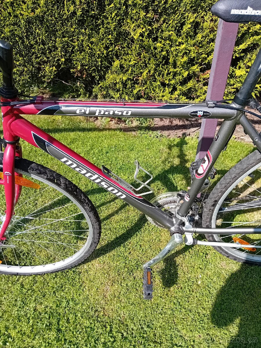 Trekové kolo Madison - 3