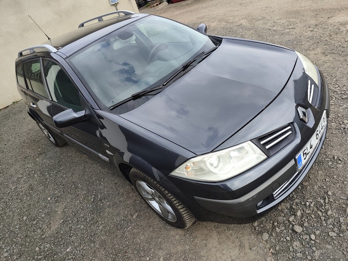 Renault Megane 2,0i - 3