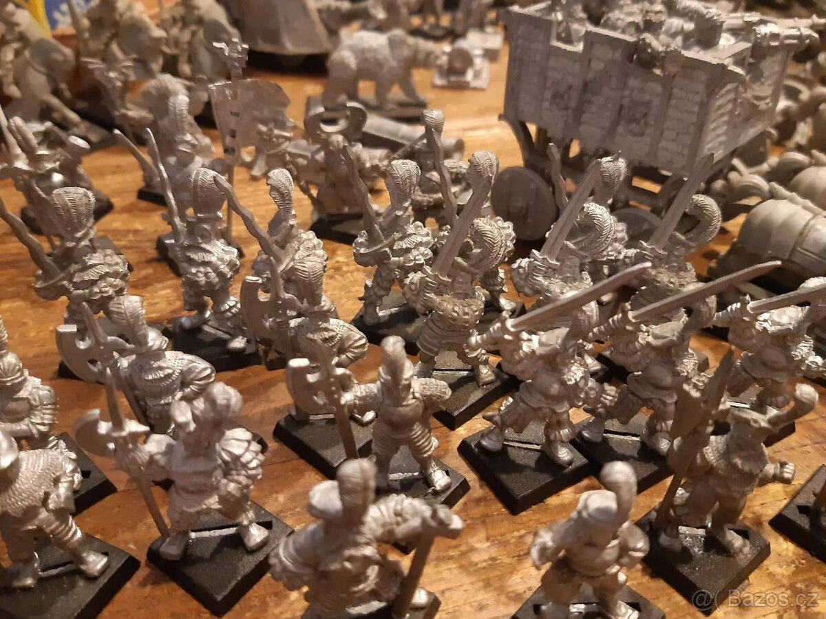 Obří citadela GW Warhammer Fantasy Empire, Bretonnie a Imper - 3