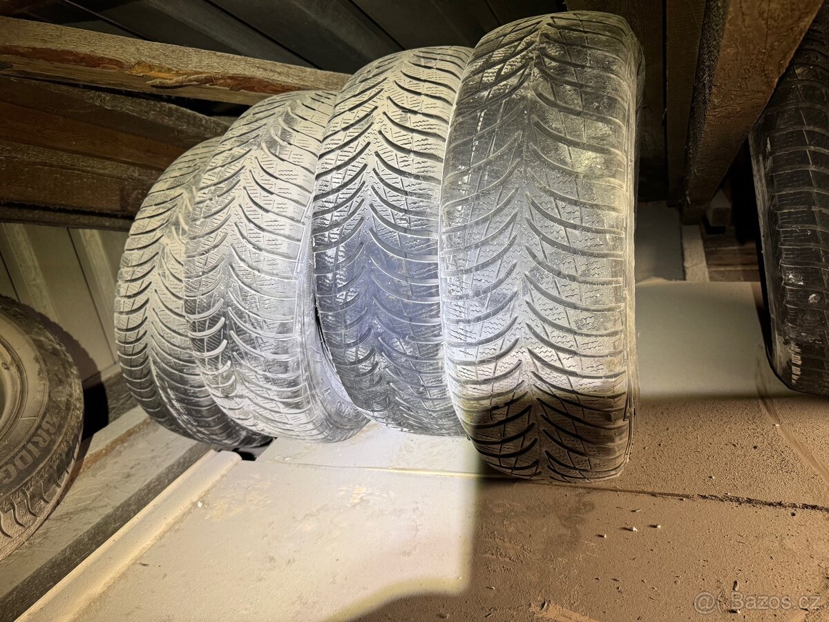 Pneumatiky Škoda Octavia 1. - zimní - 3