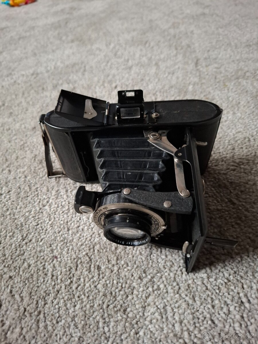 Prodám foťák Voigtlander - 3