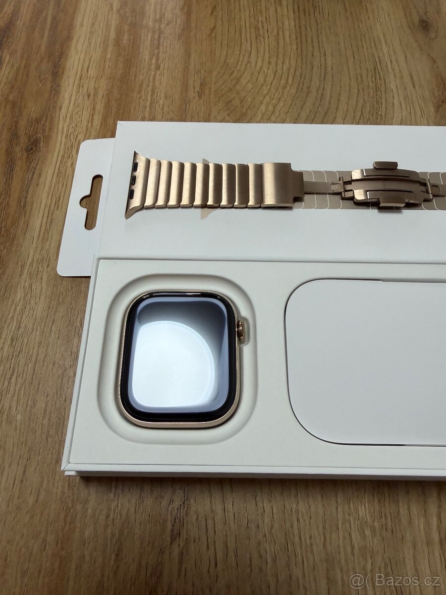 Apple Watch Series 10 – 46 mm, GPS + Cellular – Zlatý titan - 3