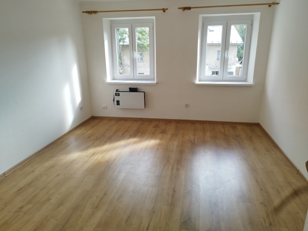 Pronájem bytu 3+kk, 76 m², Nové Heřminovy - Kunov - 3
