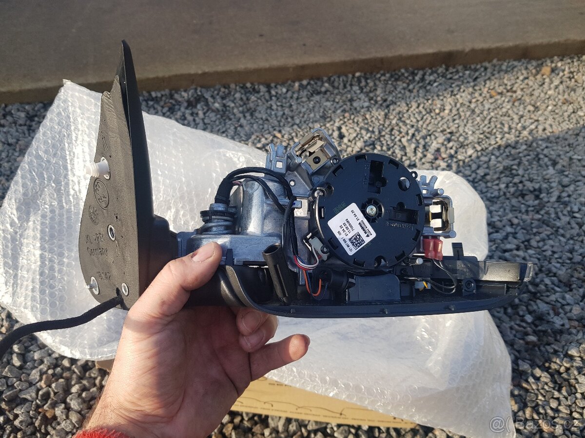 Zrcátko škoda octavia 2 - 3