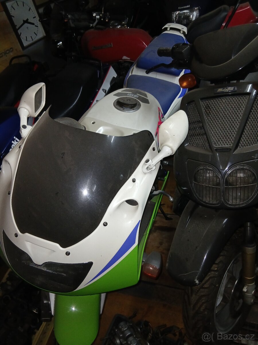 Kawasaki zxr 400 - 3