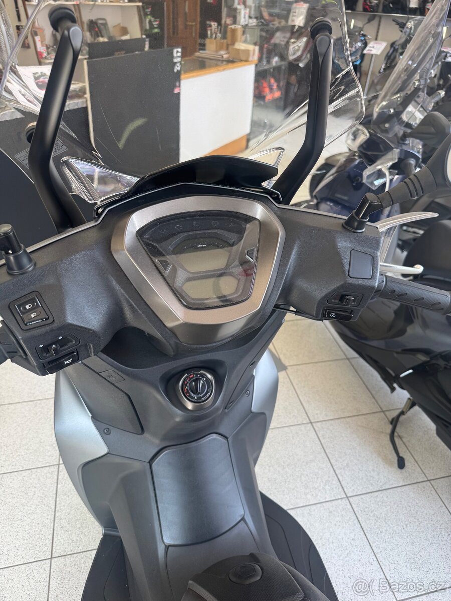 Kymco Agility 300 ABS - 3