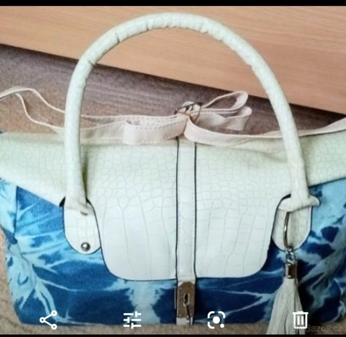 Dámská kabelka. Bez vady - 3