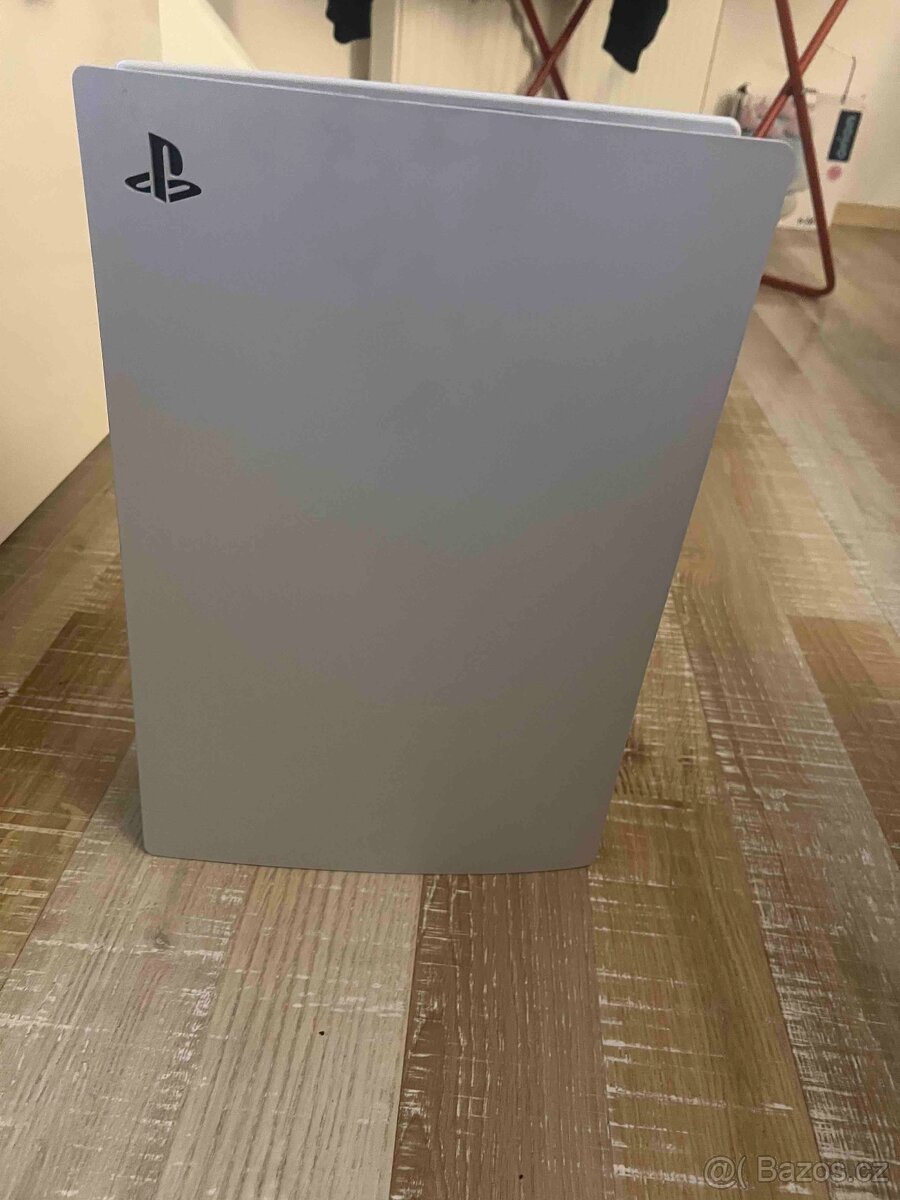 PS 5 verze mechanika 825GB + 2x ovladač - 3