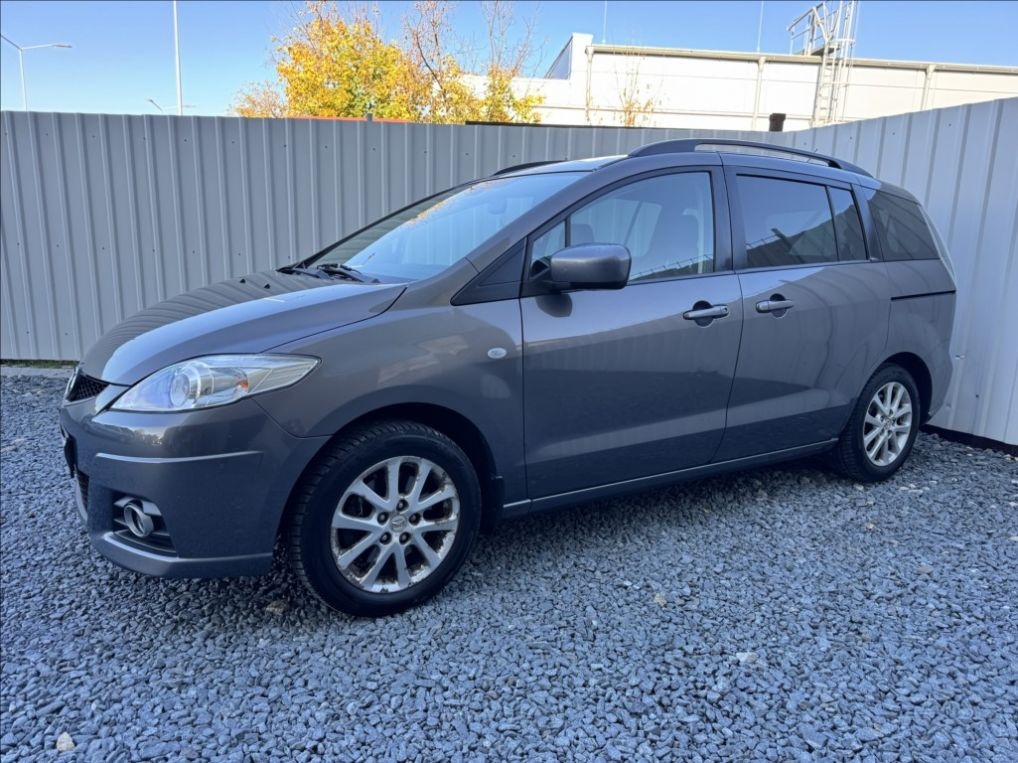 Nabízíme Mazda 5 1,8 i,16V,85kW,7 míst - 3
