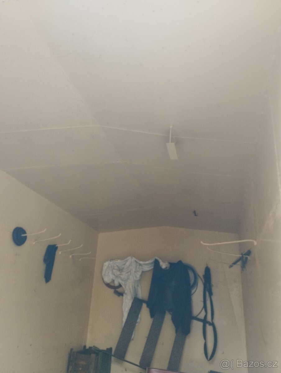 plechovu maringotku - 3