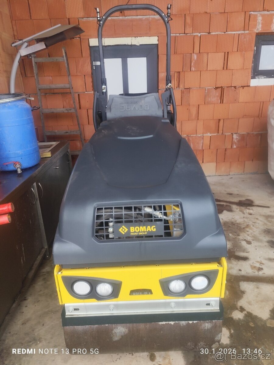 Vibrační válec Bomag BW 80 AD - 3