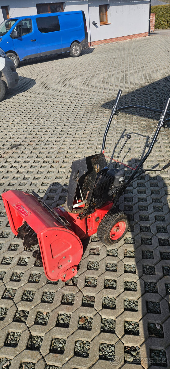 Sněhová fréza HECHT 9551 - 3